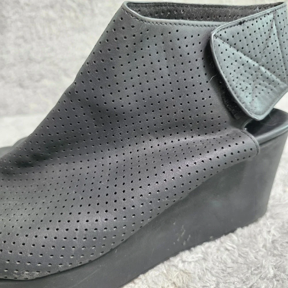 Pierre Dumas Wedge Sandals Black Perforated‎ Platform Open Toe Womens 6